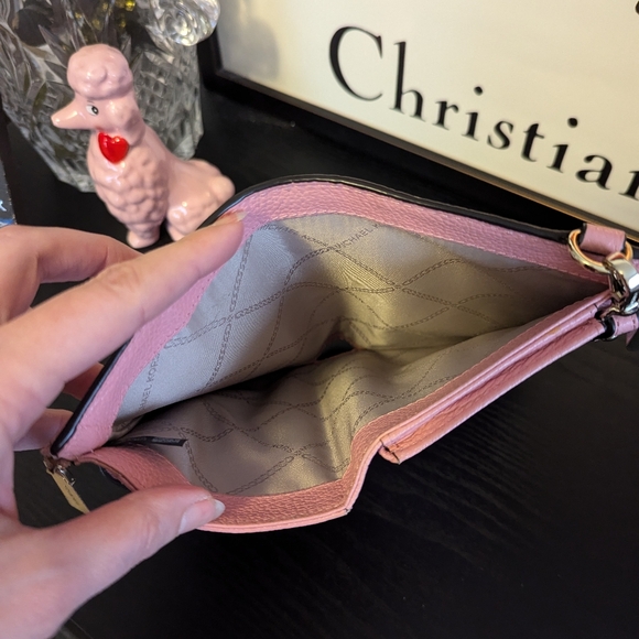 Michael Kors - Pink Wristlet - Phone Holder - Picture 8 of 11
